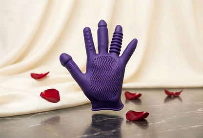 The Master Class | Five-Point Stimulator Glove
