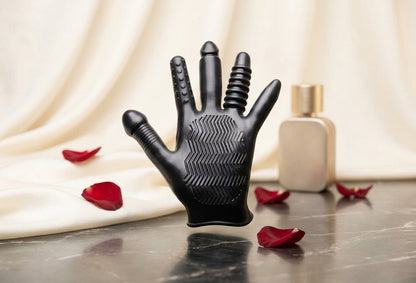 The Master Class | Five-Point Stimulator Glove